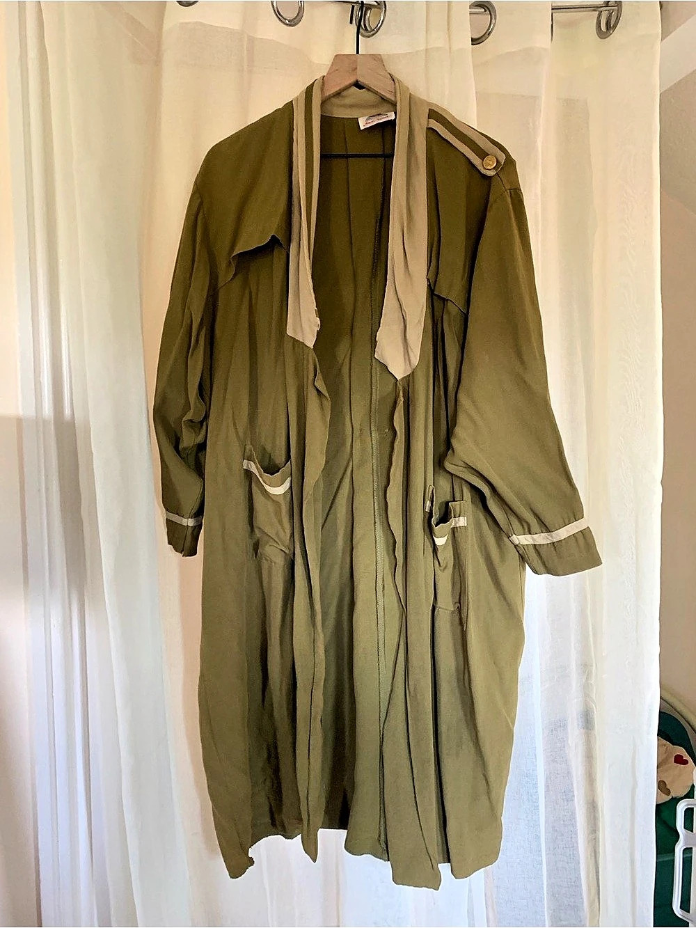 Vintage Smart Women Military Style Trench Coat in Green